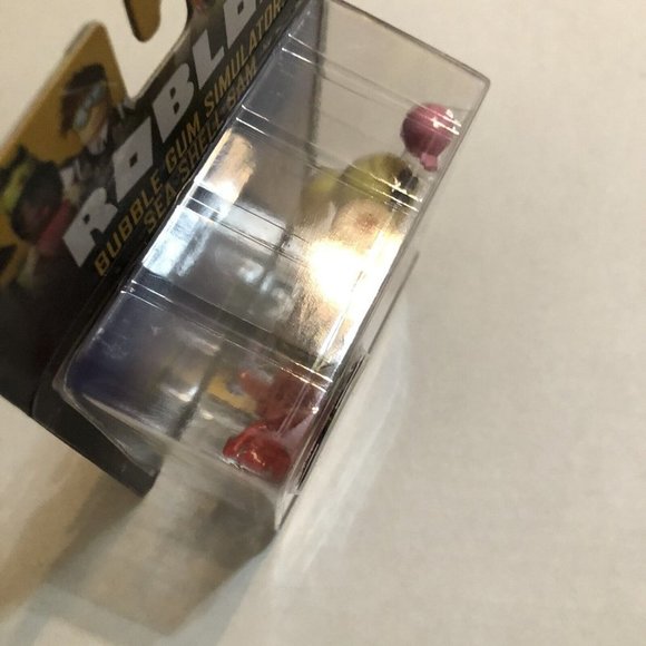 ROBLOX Action Figure Collection BUBBLE GUM SIMULATOR SEA SHELL SAM Gum Backpack - Picture 5 of 7